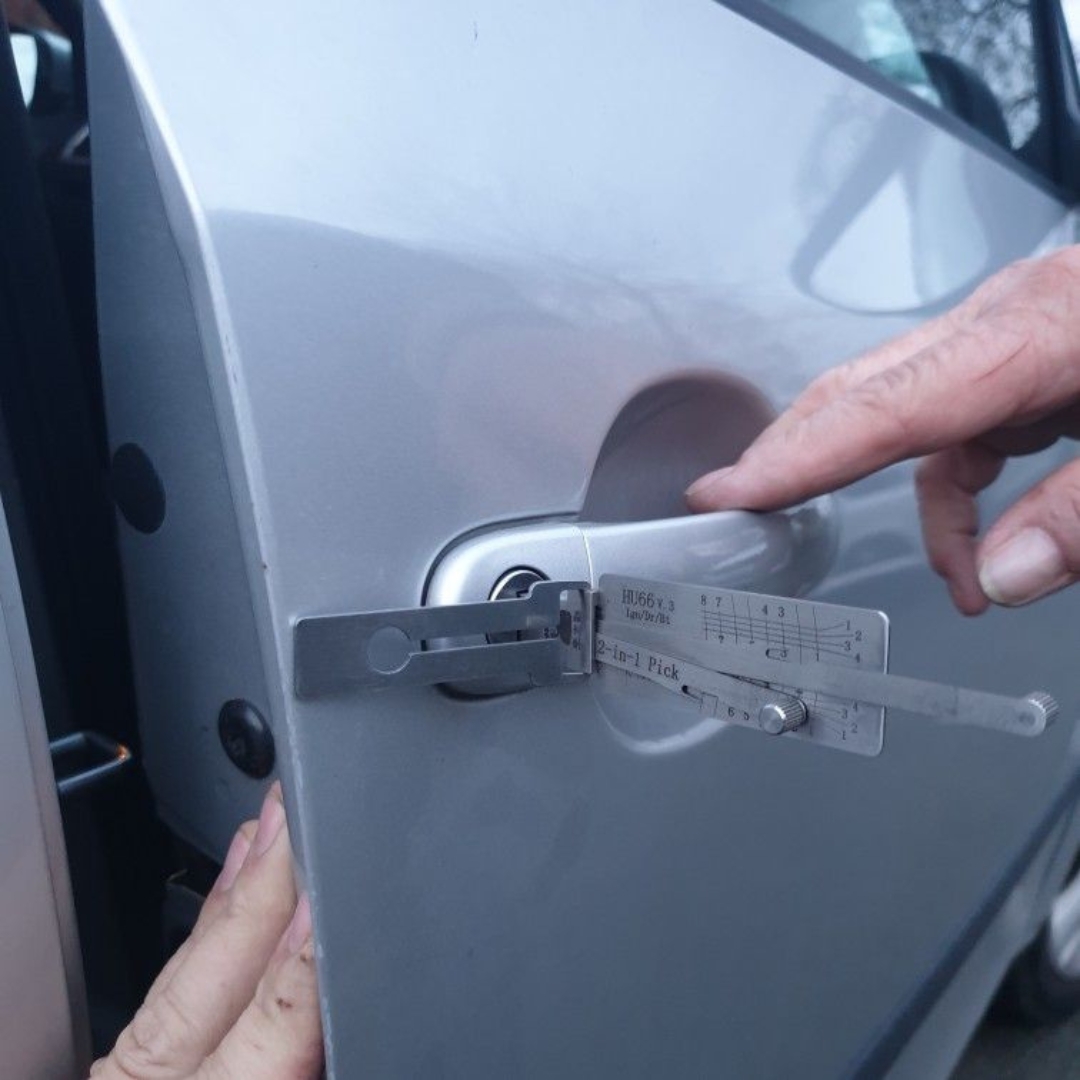 Untitled (1080 × 1080 px) (4)